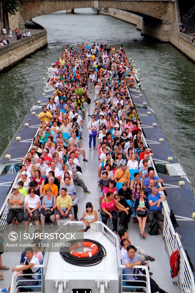 France, Europe, French, Paris, Seine River, scenic boat cruise, passengers, Pont au Double Bridge view, overhead,.