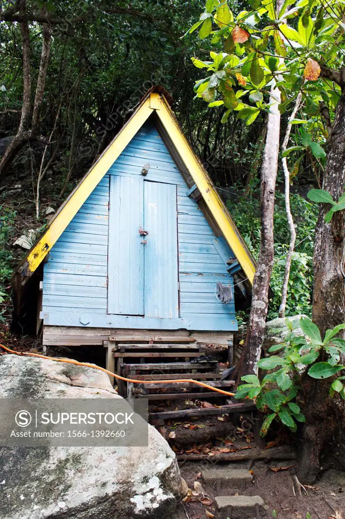 Hut in the jungle, Island Pulau Perhentian Kecil, D´Lagoon, Terengganu, Malaysia.