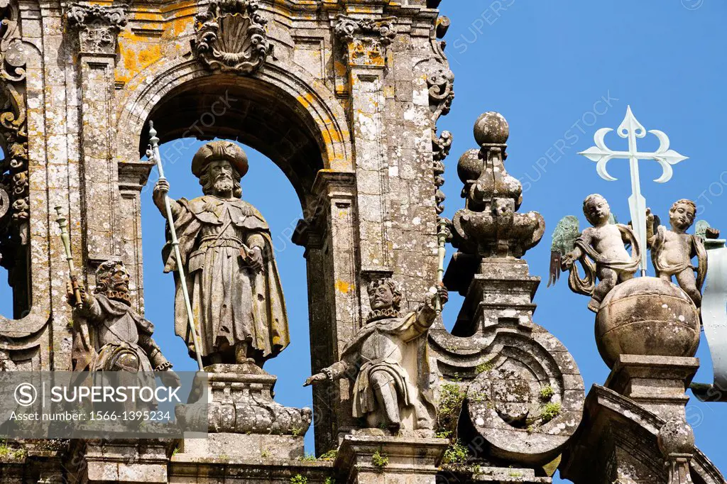 Statue of St James the Apostle on the top of the cathedral façade, World Heritage Site, Santiago de Compostela, Way of St James, A Coruña province, Ga...