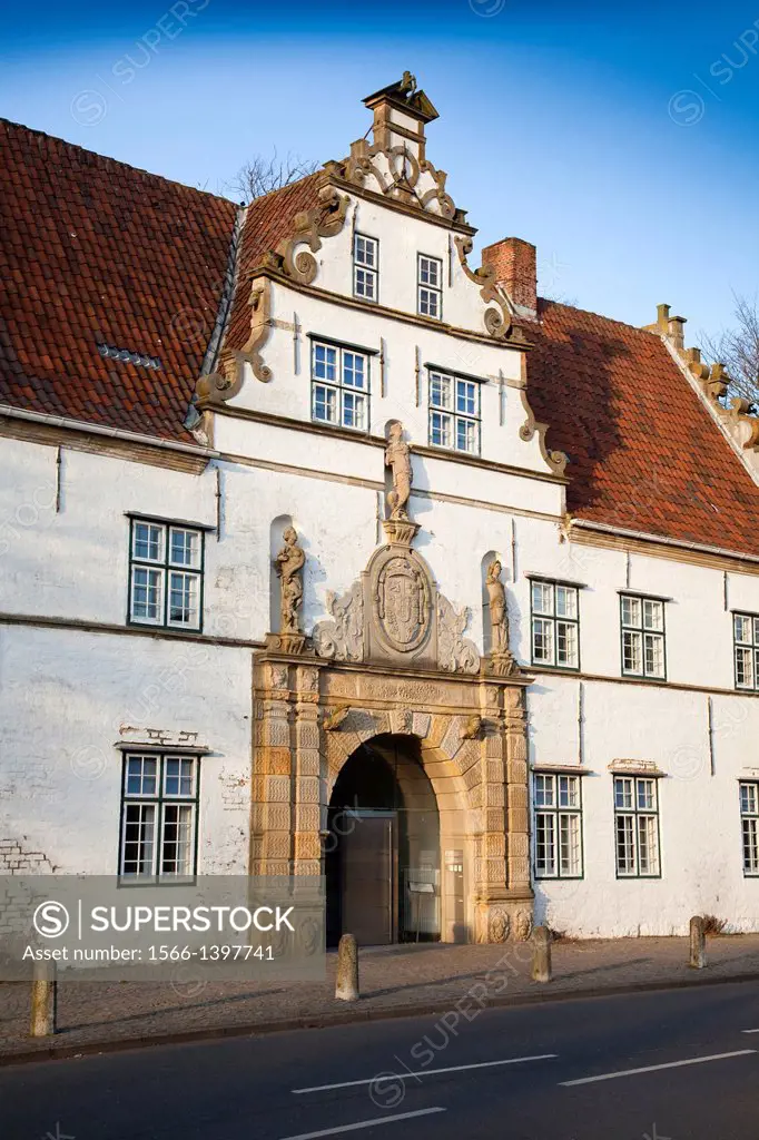 House that served as gateway to Husum Castle grounds. Husum, North Friesian Islands, Schleswig-Holstein, Germany, Europe.