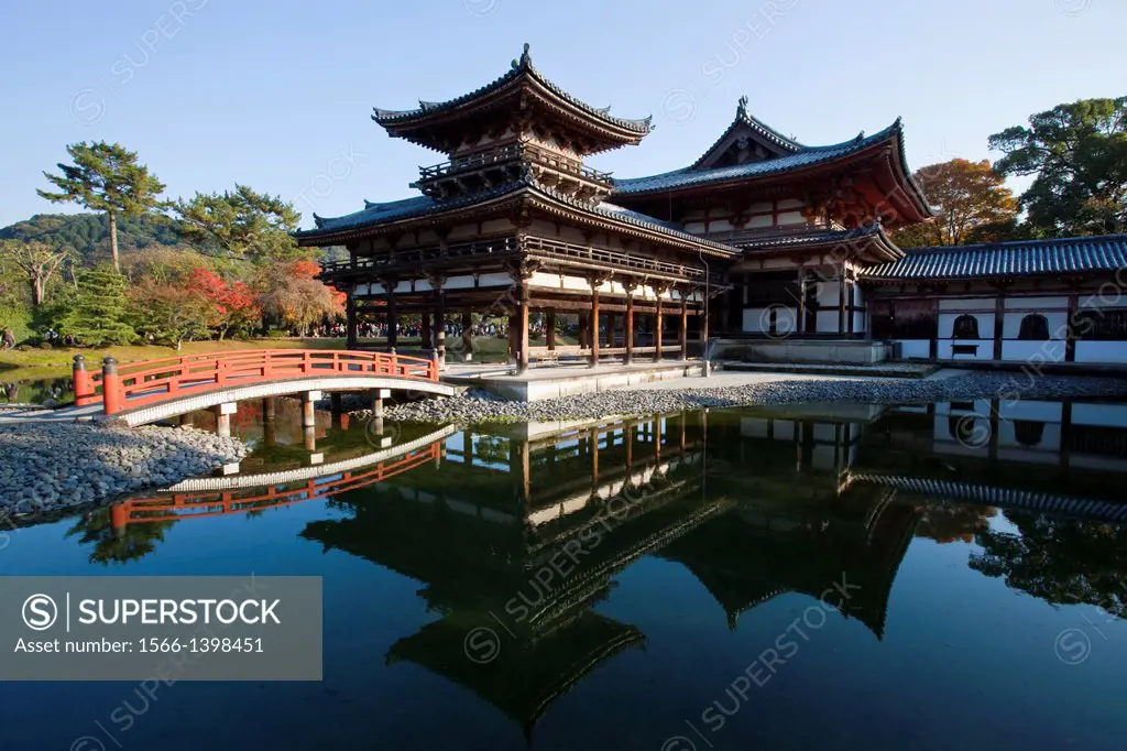 Byodo-in is a Buddhist temple in the city of Uji in Kyoto prefecture, a National Treasure and a World Heritage Site. Its outline is featured on the ¥1...