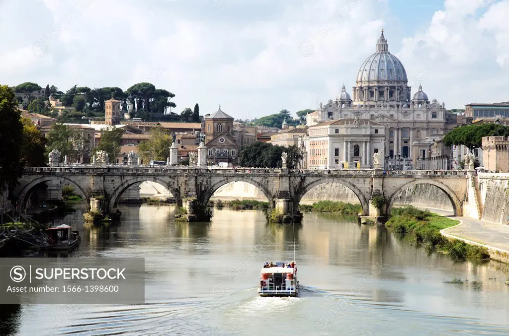 Vittorio Emanuele II bridge and the basilica of Saint Peter - Rome, Italy.
