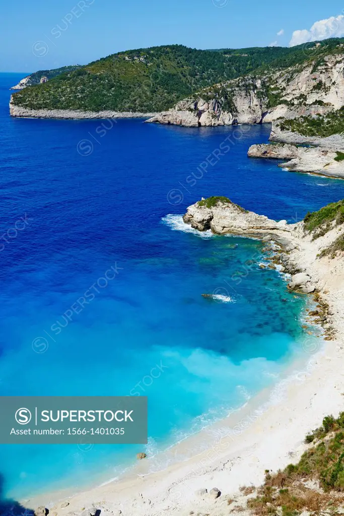 Greece, Ionian island, Paxi, Avlaki beach and bay.