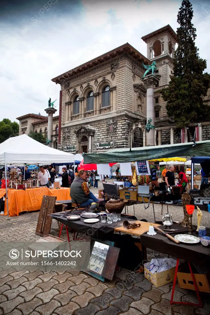 Market in Lausanne, in the town square, Place Riponnewith their antique stands. Lausanne, Vaud, Switzerland, Europe.