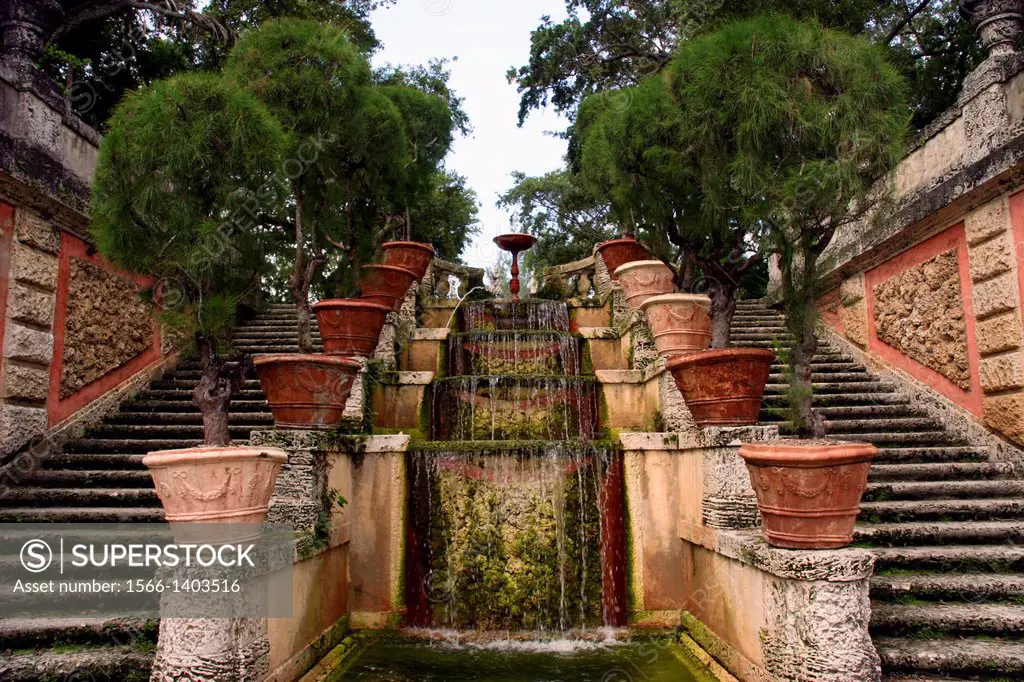 Vizcaya, now named the Vizcaya Museum and Gardens, is the former villa and estate of businessman James Deering, of the Deering McCormick-International...