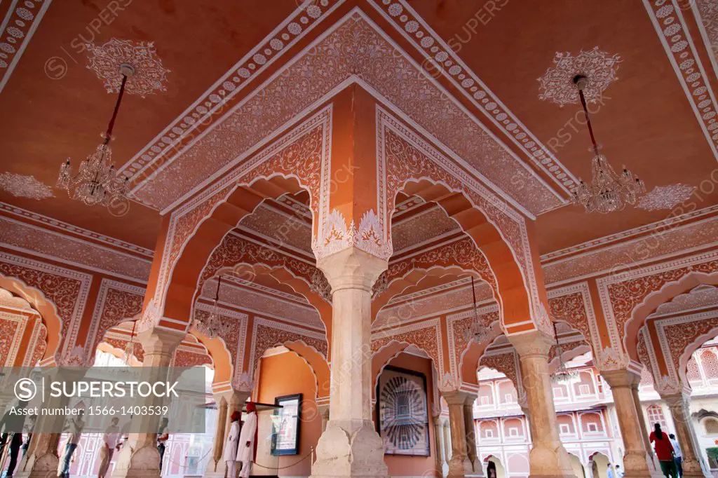 Diwan-I-Khas was a private audience hall of the Maharajas, a marble floored chamber within Jaipur City Palace. There are two large silver vessels on d...