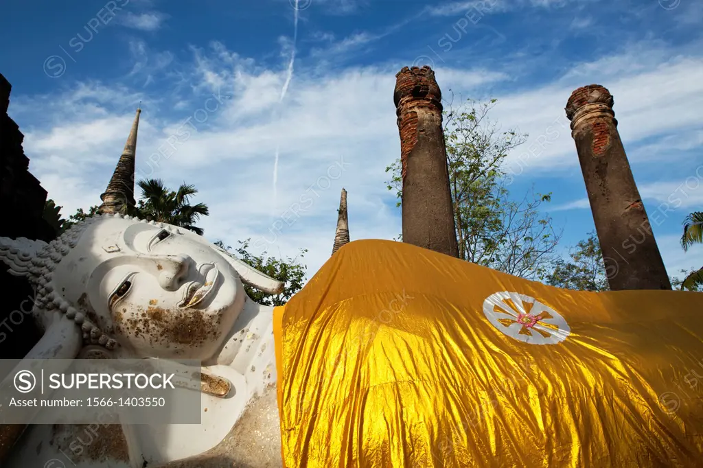 Wat Yai Chai Mongkhon or the Great Monastery of Auspicious Victory is lin Ayutthaya Tambon Phai Ling. In the past it.was also known by other names: ...