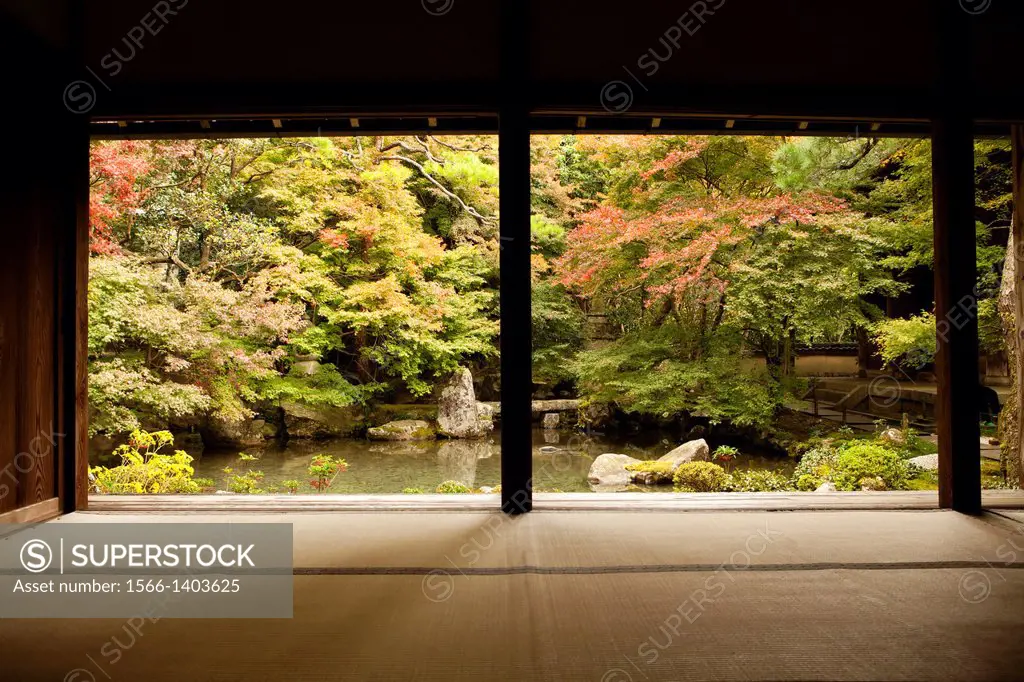 Renge-ji is made up of a pond garden with rocks, bridge, shrubs and moss. .This peaceful garden features a small but beautiful pond set against a hill...