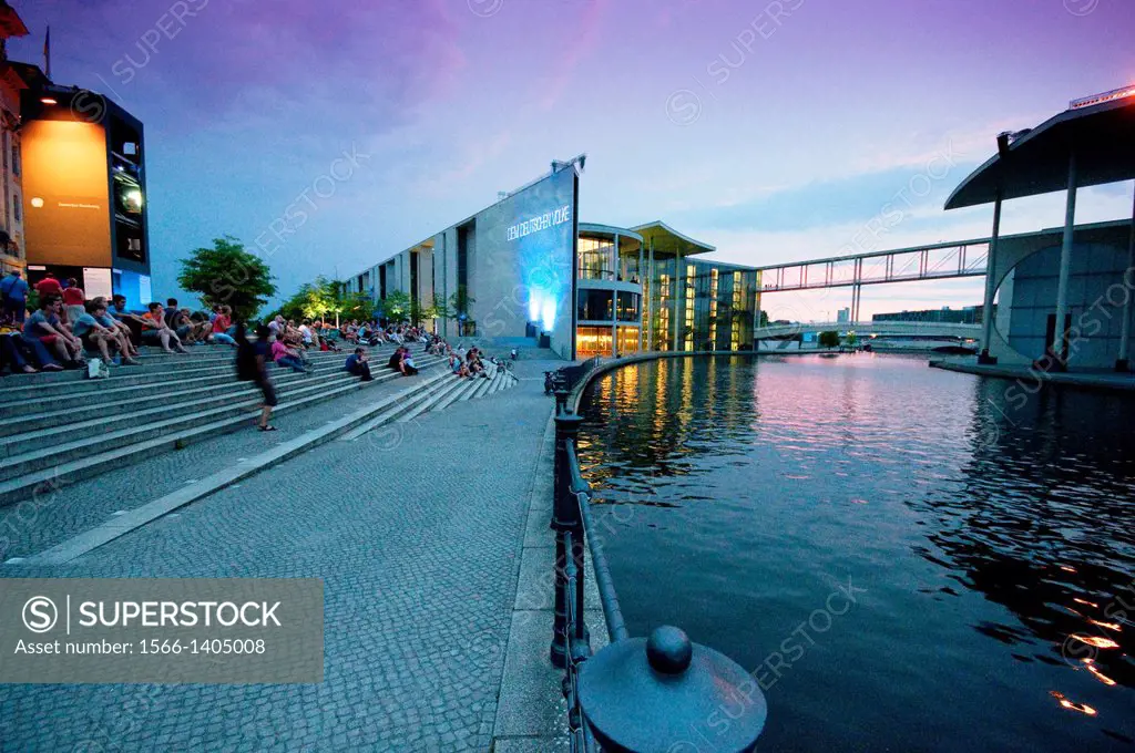 Germany, Berlin, Band des Bundes Government Ministries Complex Straddles the River Spree.