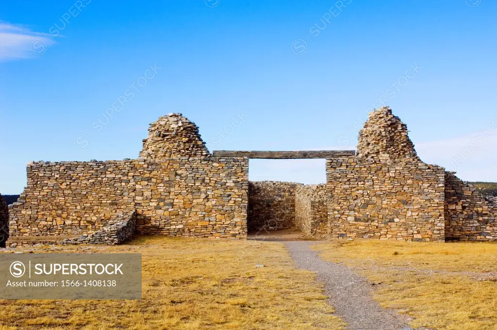 Pueblos of the Salinas Valley once a thriving pueblo community of Tiwa and Tompiro speaking peoples in the remote area of central New Mexico. Early in...