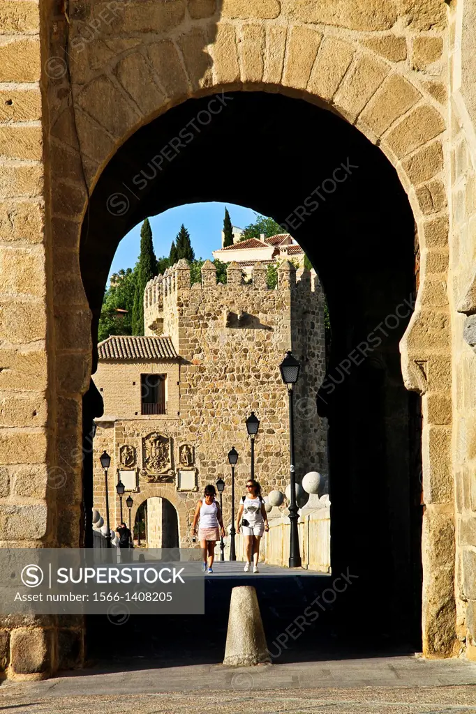 St Martin Bridge, City Walls, Toledo, Castile La Mancha, Spain.
