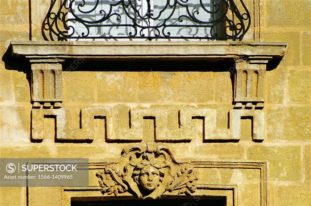 Architectural detail of a typical building of the 19th century with a famed ´mascaron´ figure, Bordeaux, Gironde, Aquitaine, France