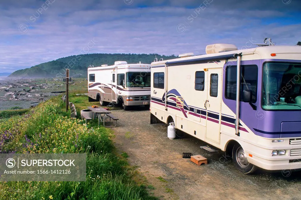 Motorhome camped at beach, Redwood National Park, near Orick, Humboldt County, CALIFORNIA.