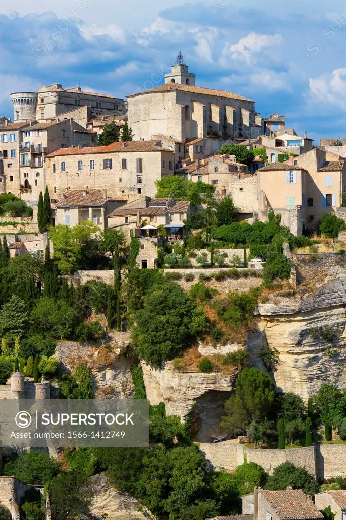 Overview of Gordes village, labeled The Most Beautiful Villages of France, Vaucluse department, Provence-Alpes-Cote d´Azur region. France.