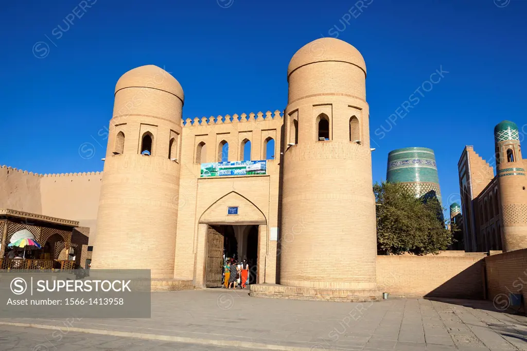 Ota Darvoza, one of the historic city gates, Ichan Kala, Khiva, Uzbekistan.
