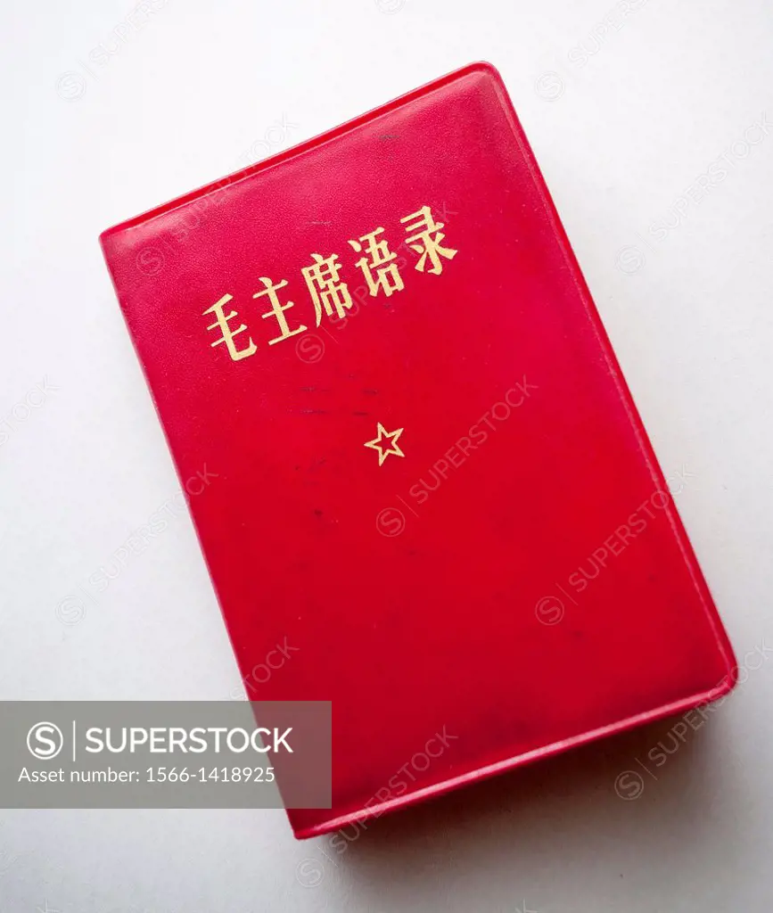 A vintage paperback copy of Chairman Mao Zedong´s ´´Quotations from Chairman Mao Tse-tung´´, known as the ´´Little Red Book