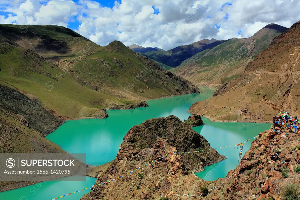 Simi La lake, Shigatse Prefecture, Tibet, China.