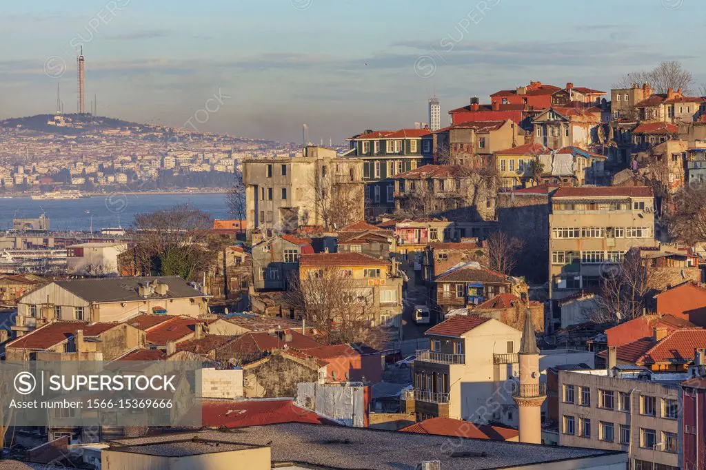 Vintage houses, cityscape, harborside Eminonu, Istanbul, Turkey.
