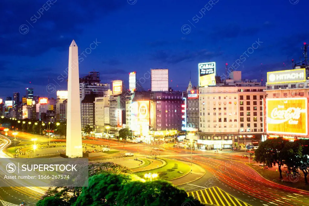 Obelisk, Avenida 9 de Julio. Buenos Aires. Argentina