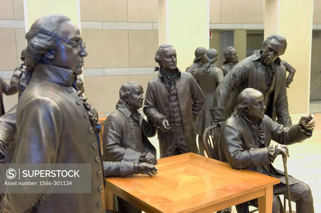 Life size bronze statues of the contains 42 delegates to the Constitutional Convention. Signers´ Hall. National Constitution Center. Independance Mall...