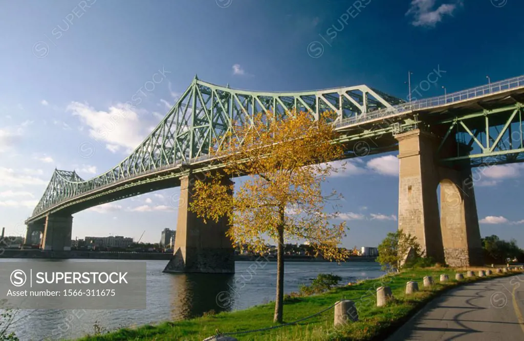 Jacques Cartier Bridge, Montreal. Canada