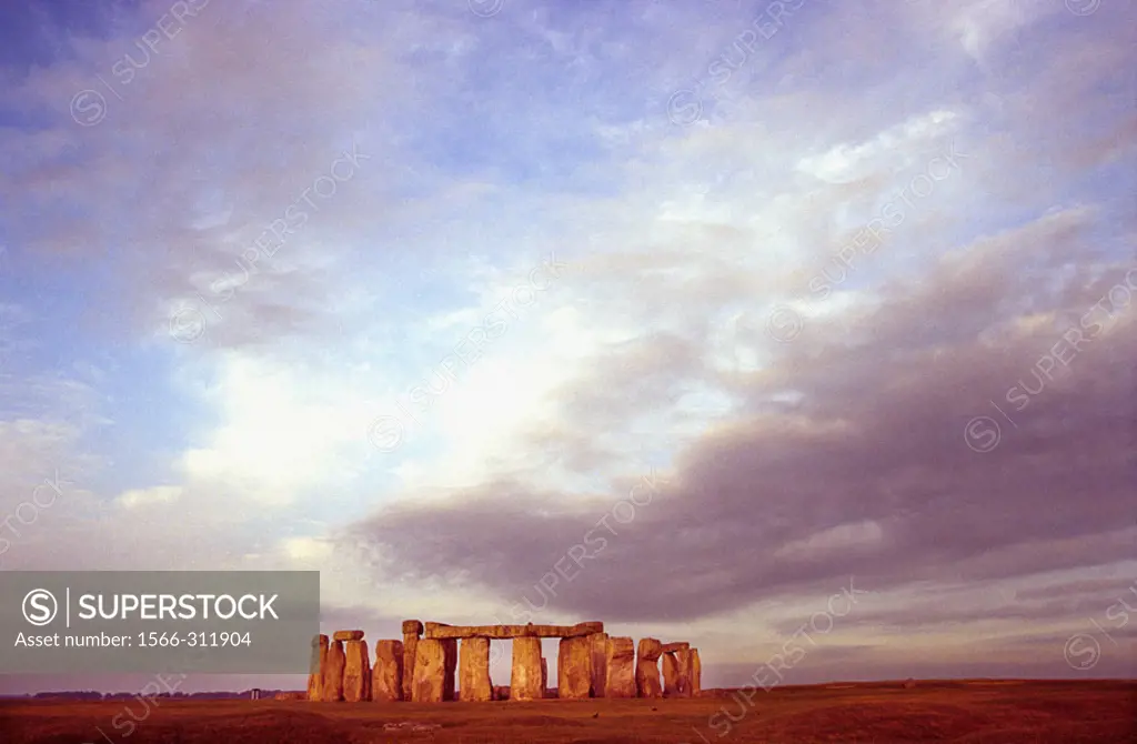 Sunset. Stonehenge. Amesbury (English county of Wiltshire, Salisbury), England, UK