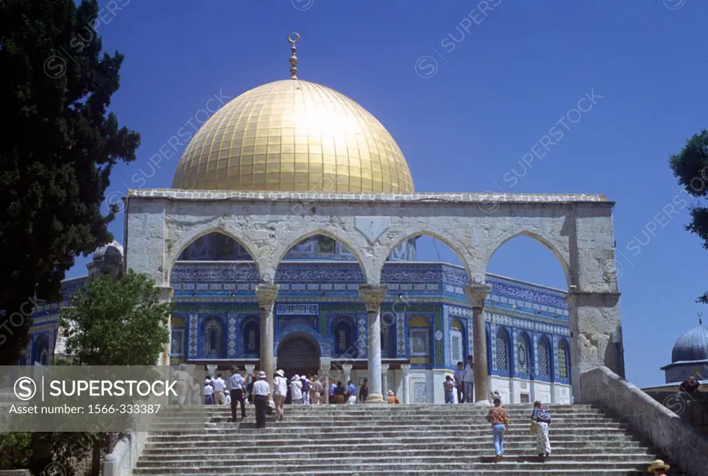 Column Entrance, Omar Mosque, Dome Of The Rock, Temple Mount, Jerusalem, Israel.
