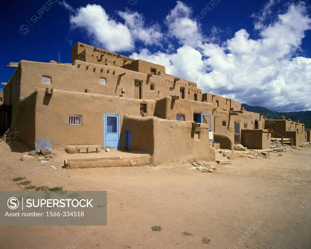 Adobe Buildings, Taos Pueblo, Taos, New Mexico, Usa.