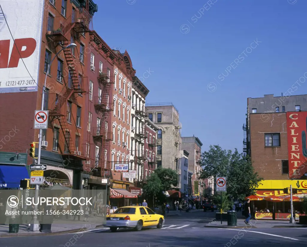 Bleeker Street, Greenwich Village, Manhattan, New York, Usa.