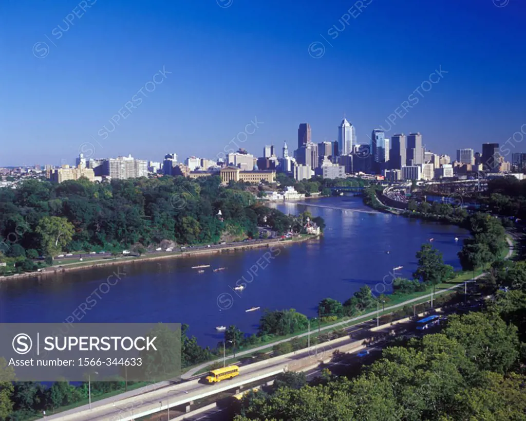 Aerial: River Schuylkill, Downtown Skyline, Philadelphia, Pennsylvania, Usa.