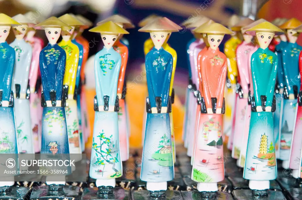 Souvenir dolls, Vietnam