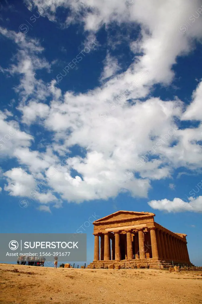 Concordia Temple at the Valley of temples, Agrigento, Sicily.