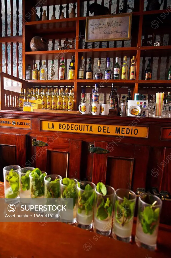Mojito, La Bodeguita del Medio, a bar in Old Havana (Habana Vieja) popularized by Ernest Hemingway. Havana Vieja District, Havana, Cuba