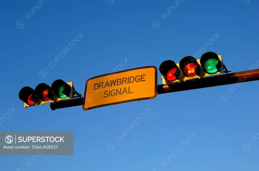 American traffic lights, red, orange, amber, green overhead