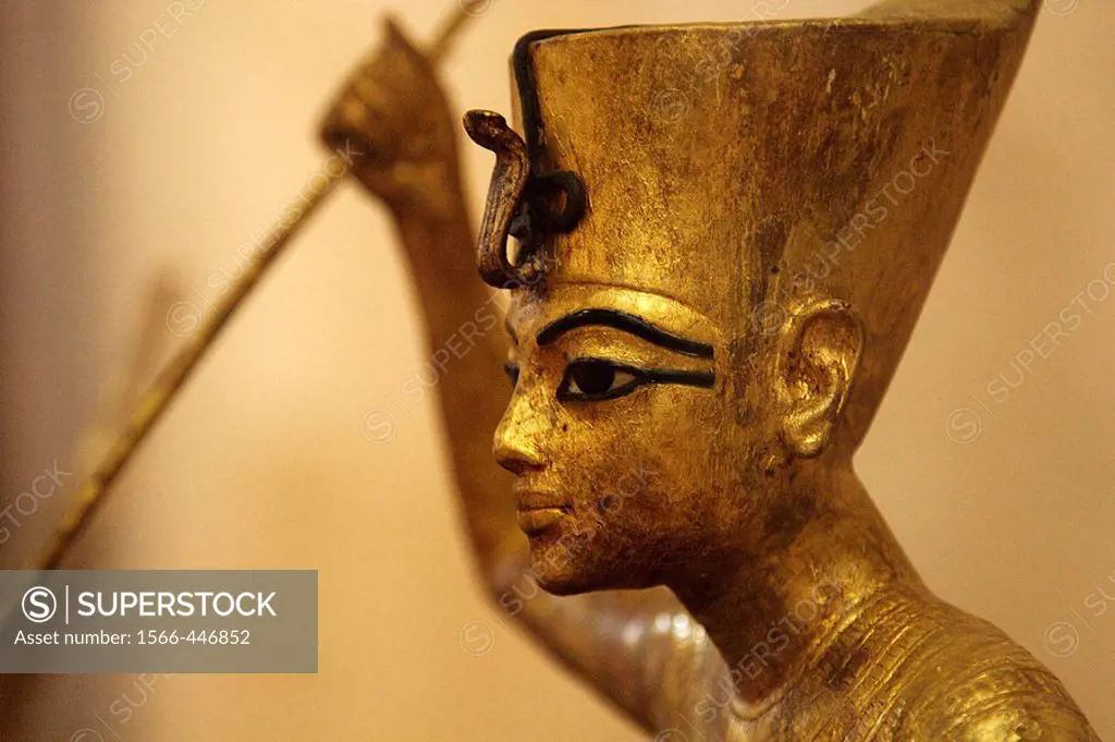 The King as Harpooner, A Golden Statue of king Tutankhamon, New Kingdom, Egyptian museum, Cairo, Egypt