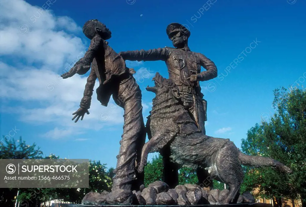 Civil Rights Foot Soldier sculpture, Kelly Ingram Park, Birmingham, Alabama, USA