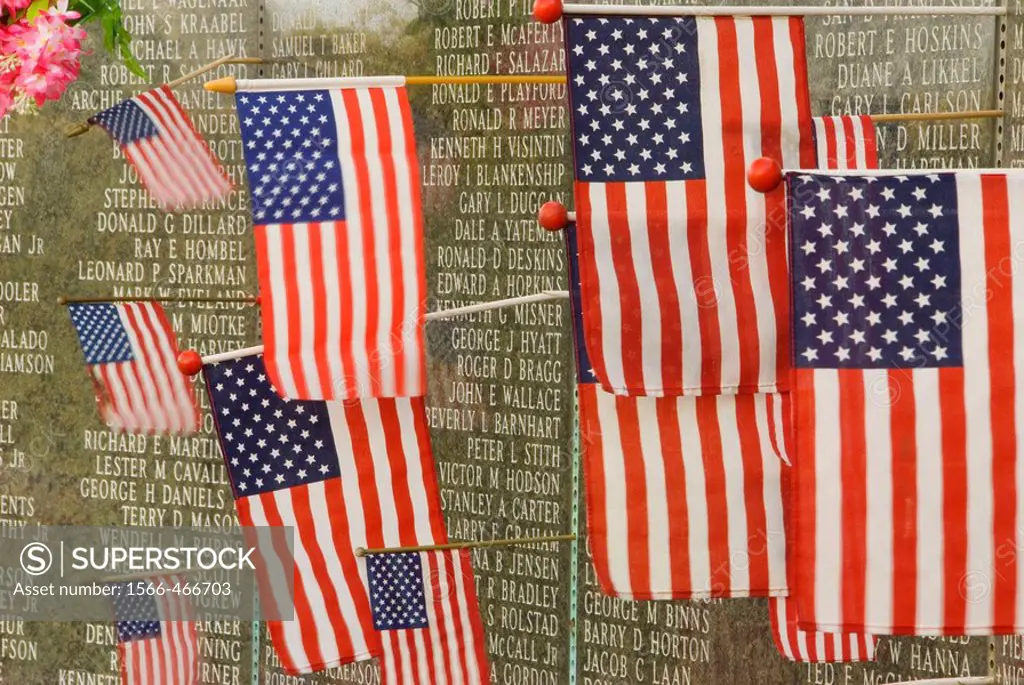 Washington Vietnam Veterans Memorial with American flags, Capitol Mall, Olympia, Washington, USA