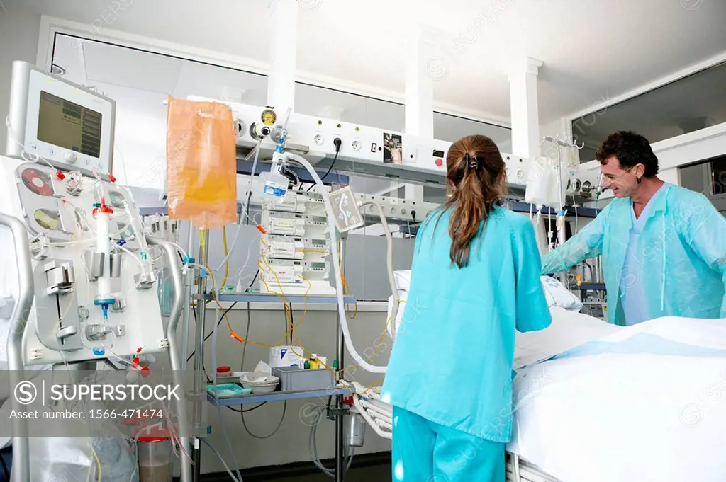 Box, Resuscitation unit. Hospital Universitario de Gran Canaria Doctor Negrin, Las Palmas de Gran Canaria. Canary Islands, Spain