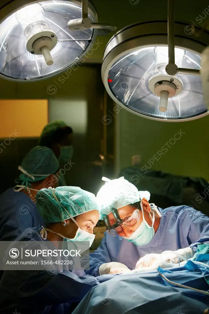 Axillary metastasis, plastic surgery, operation room. Hospital Universitario de Gran Canaria Doctor Negrin, Las Palmas de Gran Canaria. Canary Islands...