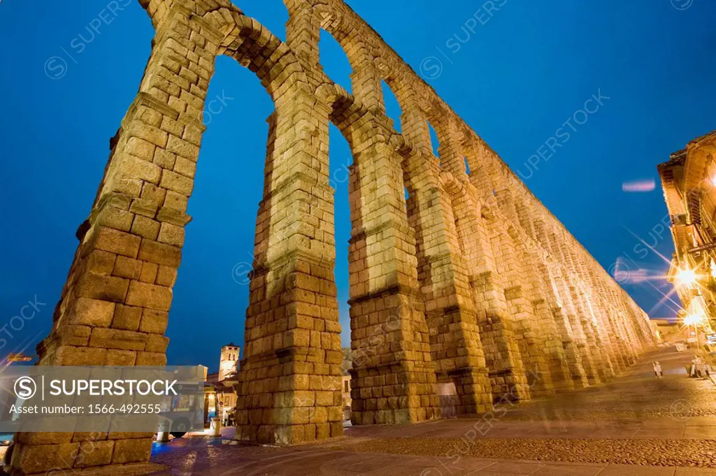 Roman Aqueduct at night, Segovia. Castilla-Leon, Spain