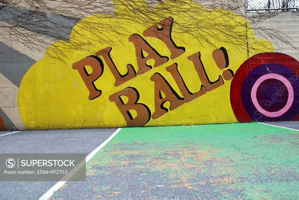 Grafitti on the wall of a Sportplace in New York-Harlem with the words ´play Ball´