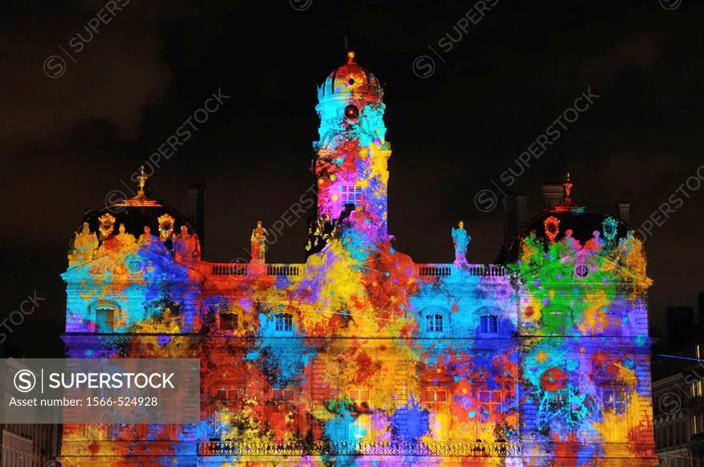 Lyon´s Festival of Lights is a four-day event where contemporary light installations illuminate the city (December 8th, 2008). Façades of the Museum o...