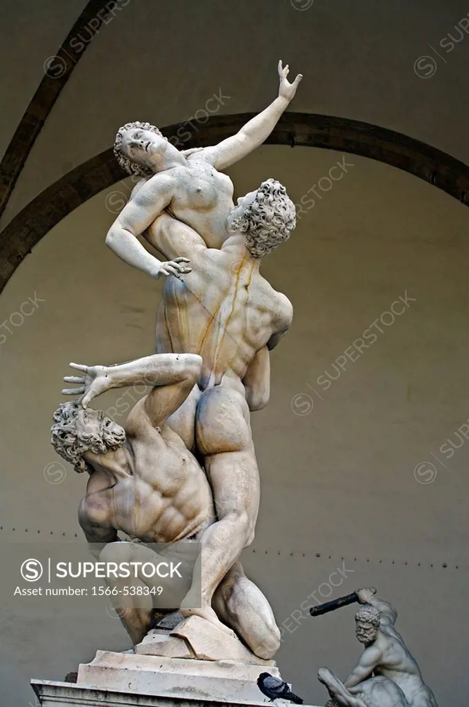 ´Rape of the Sabines´ (1579-83) freestanding sculpture by Giambologna at Loggia dei Lanzi, Piazza della Signoria, Florence, Tuscany, Italy