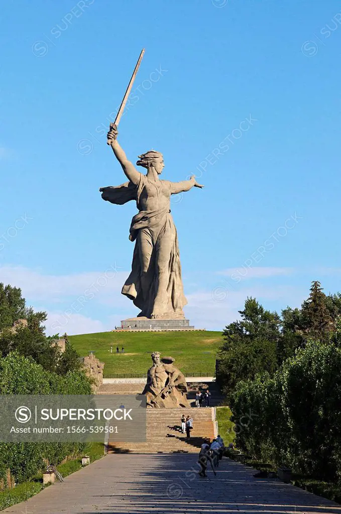 The Motherland Calls statue in Mamayev Kurgan commemorating the Battle of Stalingrad, Volgograd (formerly Stalingrad), Volgograd Oblast, Russia