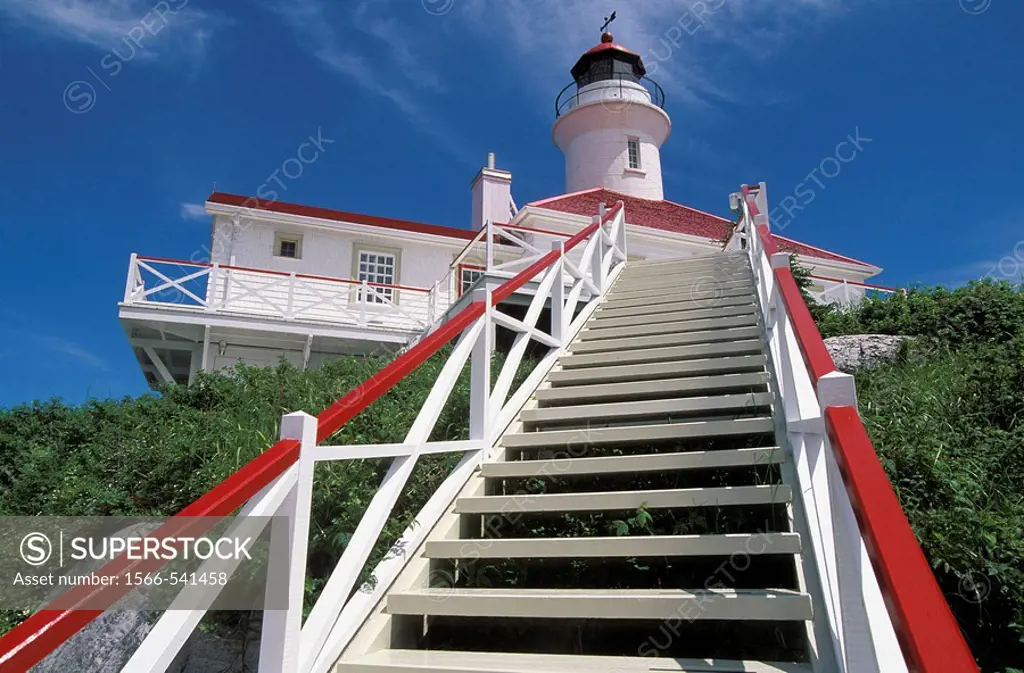 Lighthouse, Pot à l´Eau-de-vie island, Quebec, Canada