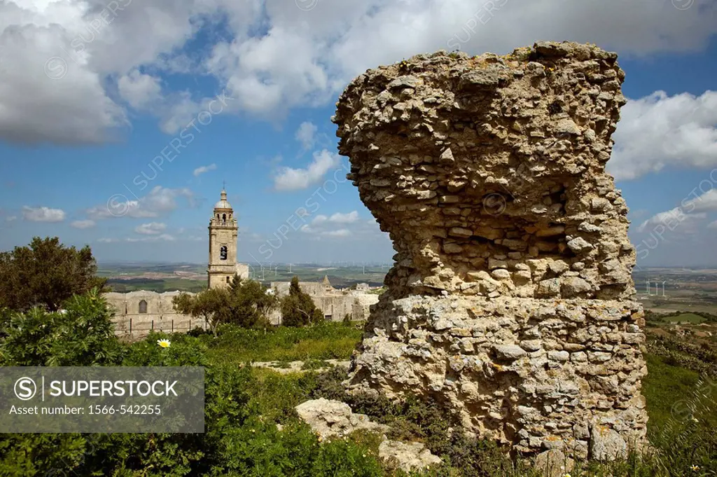 Church of Santa Maria and ruins of castle, Medina-Sidonia, Cadiz province, Andalusia, Spain