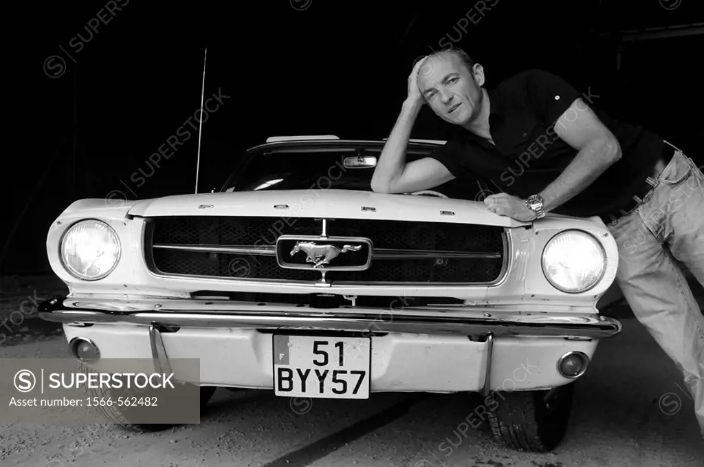 Model release, Ford Mustang Coupe 1965.