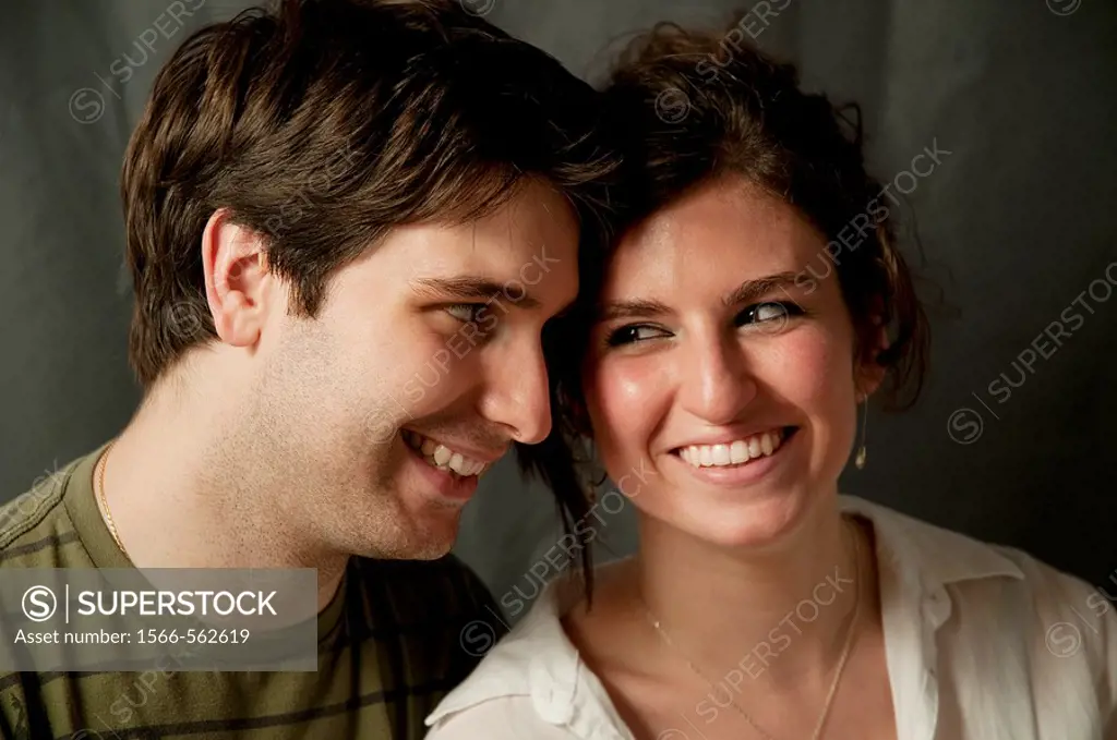 Young couple smiling  Close view