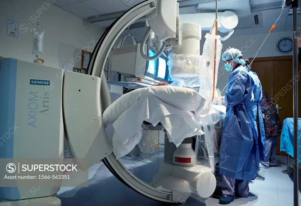 Coronary catheterization, Hemodynamics. Hospital Policlinica Gipuzkoa, San Sebastian, Donostia, Euskadi, Spain