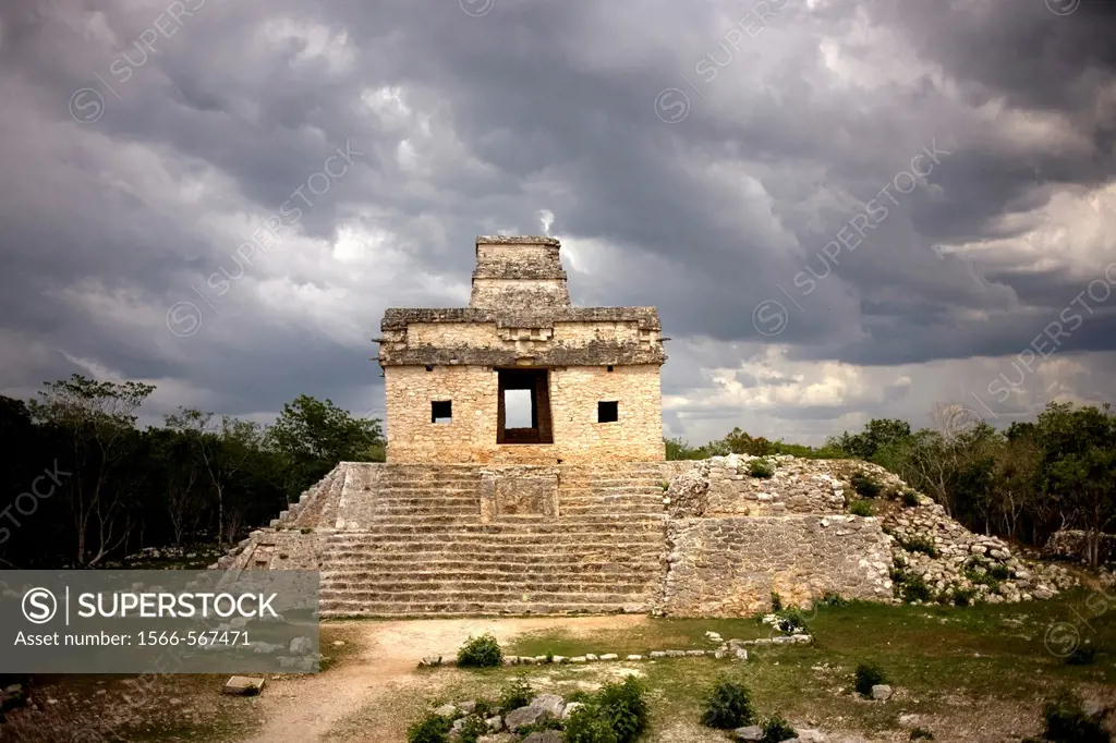 Temple of the Dolls in the Mayan ruins of Dzibilchaltun on Mexico´s Yucatan peninsula.